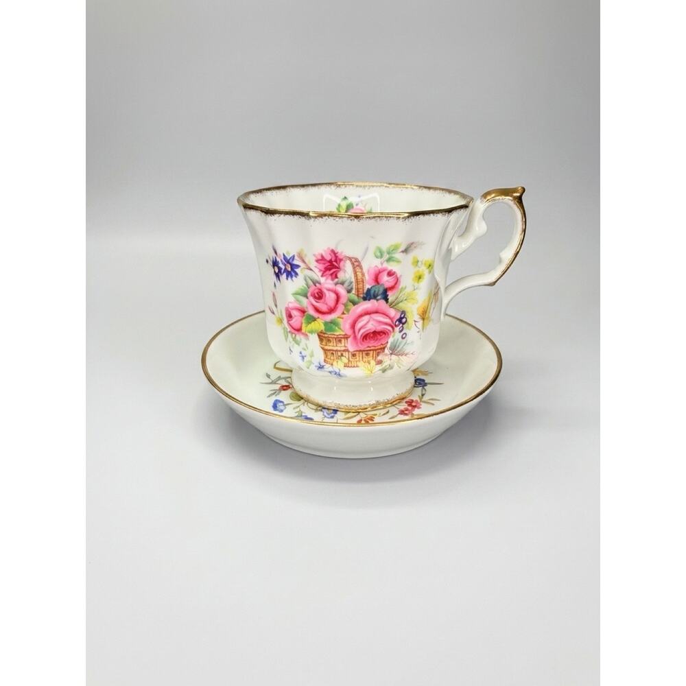 Vintage English Bone China Tea Cup & Saucer Mismatched Elizabethan Royal Worcest
